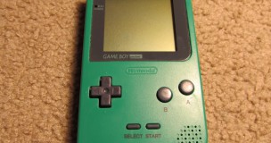 En grønn Game Boy Pocket, den kom i mange andre farger også